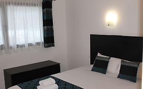 Brit Hotel Guinguet' - Lyon L'Arbresle